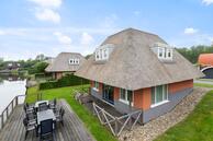 Historische woningfoto van De Bloemert 1-252, Midlaren uit 2019