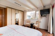 Historische woningfoto van Oosthuizerweg 2, Noordbeemster (beschikbaar)