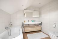 Historische woningfoto van Abdis van Thornstraat 37, Oosterhout uit 2023