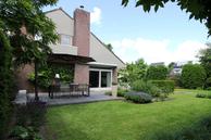 Historische woningfoto van Abdis van Thornstraat 37, Oosterhout uit 2023