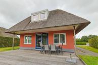 Historische woningfoto van De Bloemert 1-210, Midlaren uit 2023