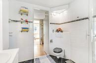 Foto van Ank van der Moerstraat 56, Leiden