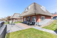 Historische woningfoto van De Bloemert 1-252, Midlaren uit 2021