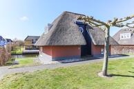 Historische woningfoto van De Bloemert 1-252, Midlaren uit 2021