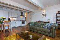 Historische woningfoto van Max Euweplein 19, Haarlem uit 2021