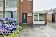 Historische woningfoto van Abdis van Thornstraat 63, Oosterhout uit 2022
