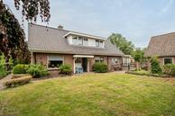 Historische woningfoto van Semmelinksdijk 11, Lutten uit 2024