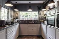 Historische woningfoto van Weverskade 84, Maassluis uit 2024