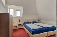 Historische woningfoto van De Bloemert 1-231, Midlaren uit 2024