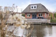Historische woningfoto van De Bloemert 1-204, Midlaren uit 2021