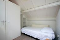 Historische woningfoto van De Bloemert 1-31, Midlaren uit 2021