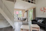 Historische woningfoto van De Bloemert 1-56, Midlaren uit 2022