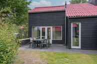Historische woningfoto van De Bloemert 1-56, Midlaren uit 2022