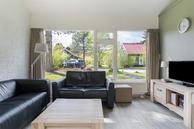 Historische woningfoto van De Bloemert 1-52, Midlaren uit 2023