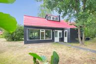 Historische woningfoto van De Bloemert 1-31, Midlaren uit 2023