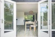 Historische woningfoto van De Bloemert 1-31, Midlaren uit 2023