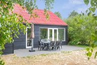 Historische woningfoto van De Bloemert 1-31, Midlaren uit 2023